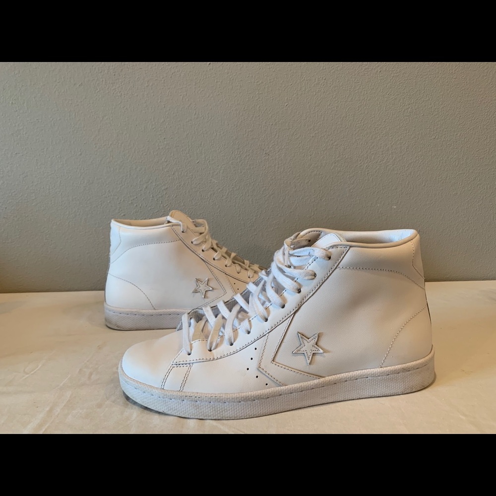 Converse PL 76 Triple White Mid High Top Pro